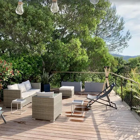 Dom wakacyjny Les Restanques Maison Des Chenes Apercue Mer Grimaud